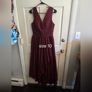Elegant Burgundy Evening Dress